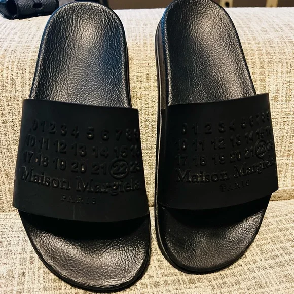 サンダル MAISON MARGIELA GRECIAN SLIDERS Maison Margiela Grecian Sliders Maison Margiela